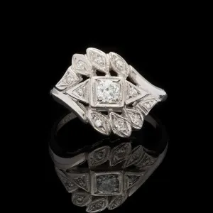 0.35ct tw Vintage Diamond Ring