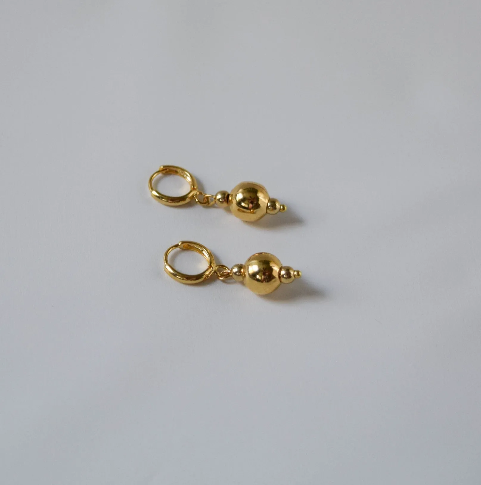 1790s Golden Ball Earrings