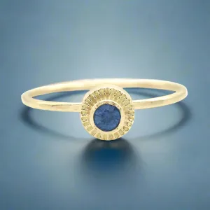 Corrugated Gold Sapphire Ring