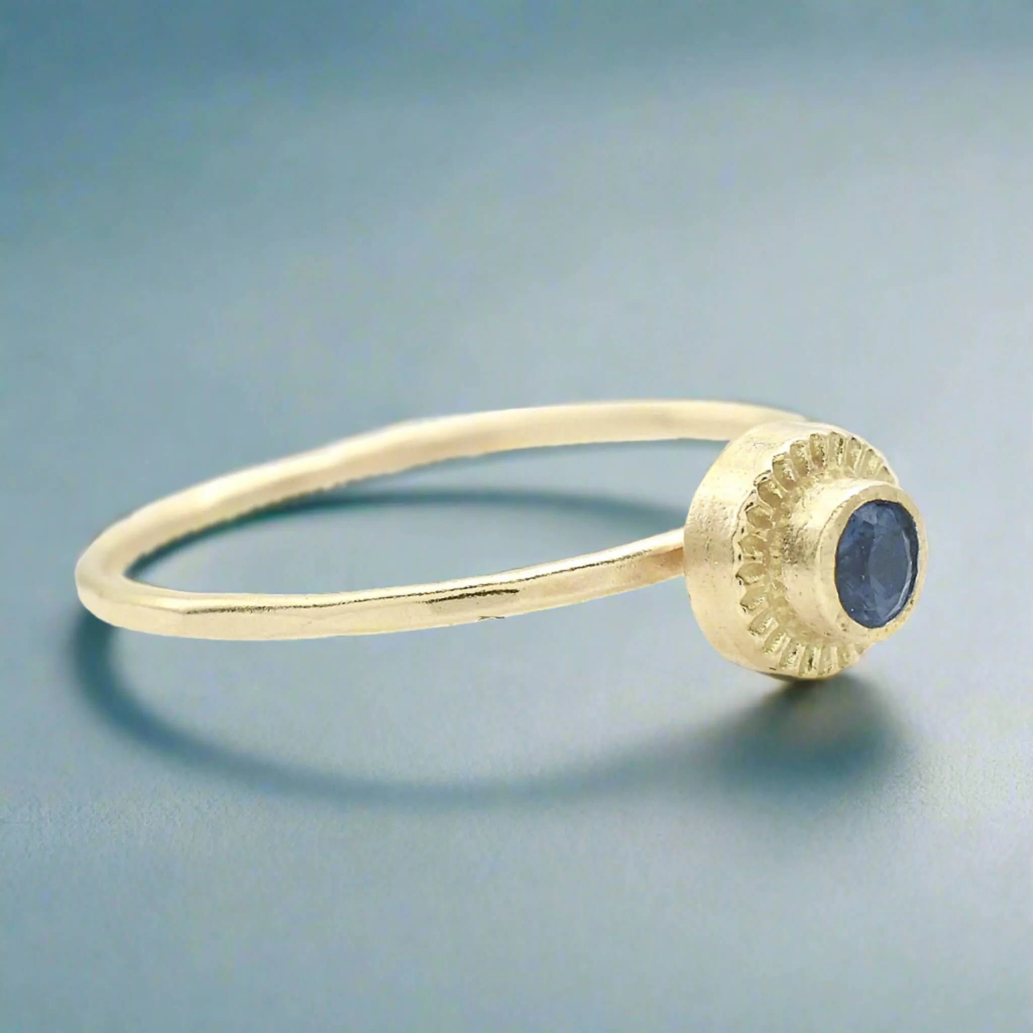 Corrugated Gold Sapphire Ring