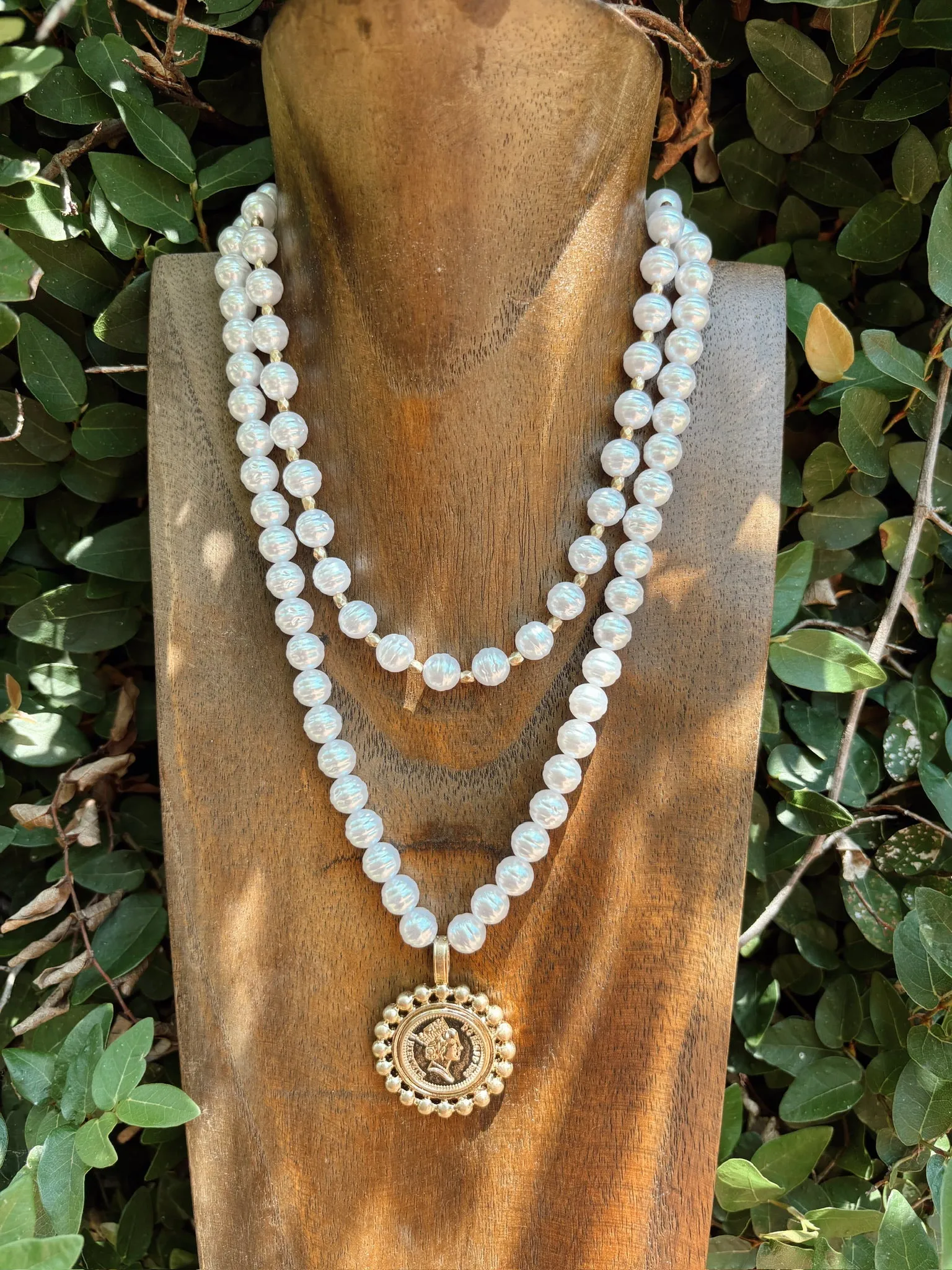 Double the Pearls Necklace