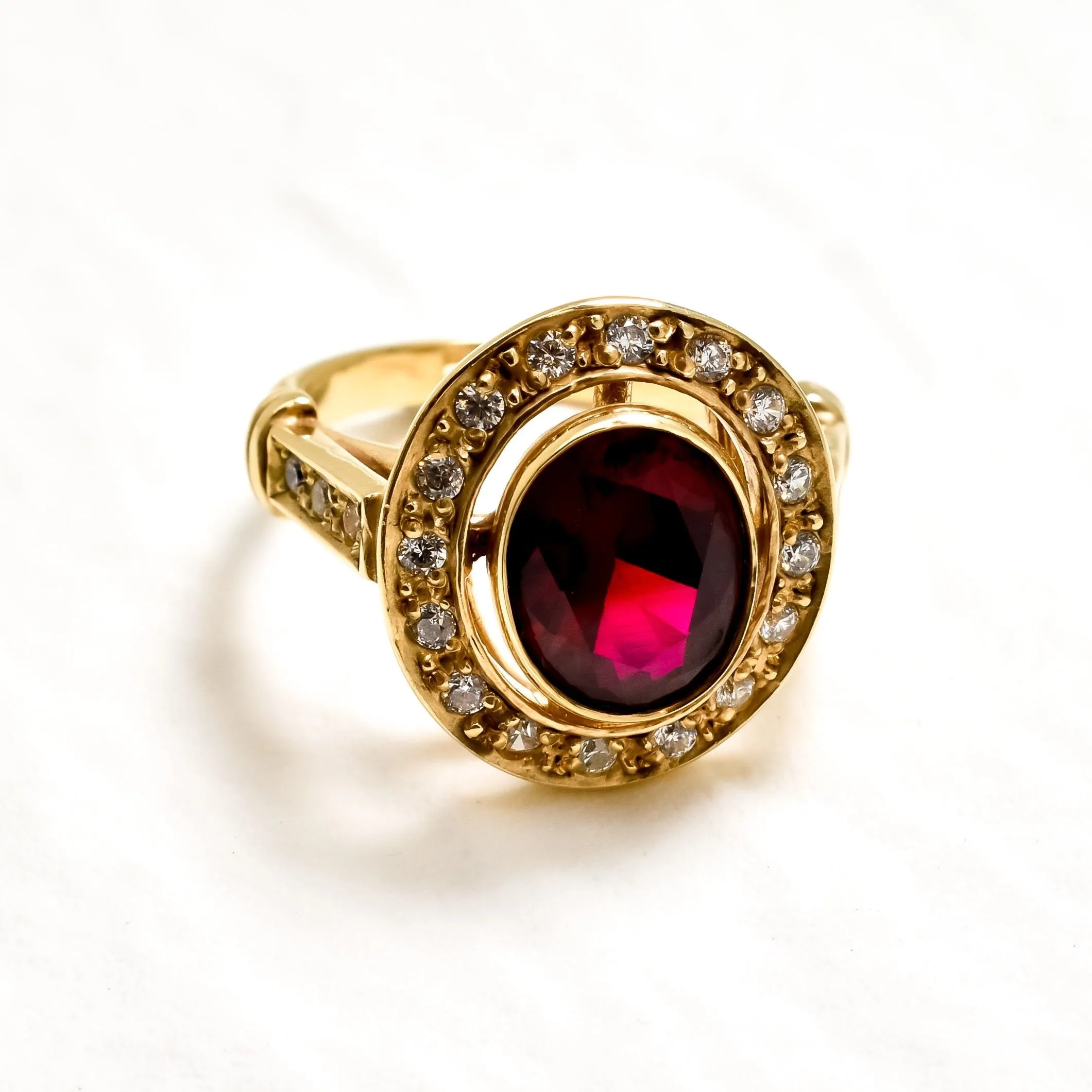 Gold Victorian Ruby Ring, Oval Ruby Vintage Ring, July Birthstone Ring