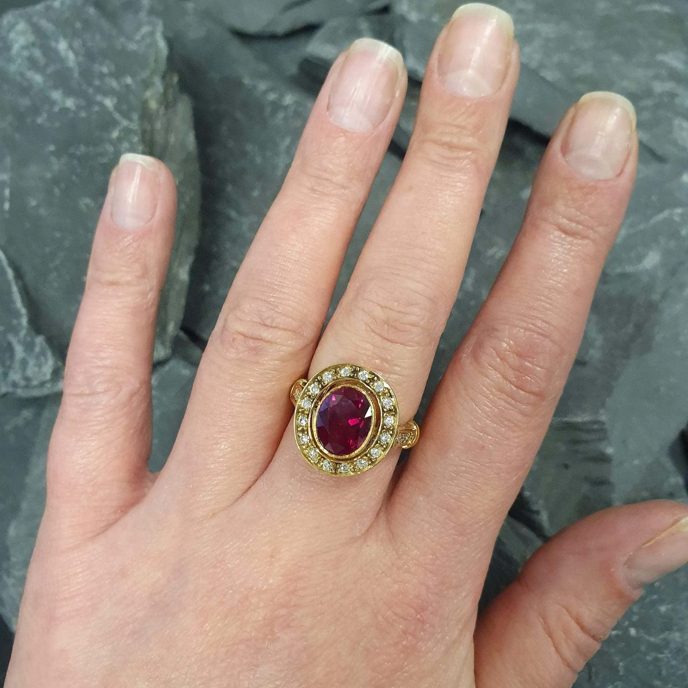 Gold Victorian Ruby Ring, Oval Ruby Vintage Ring, July Birthstone Ring