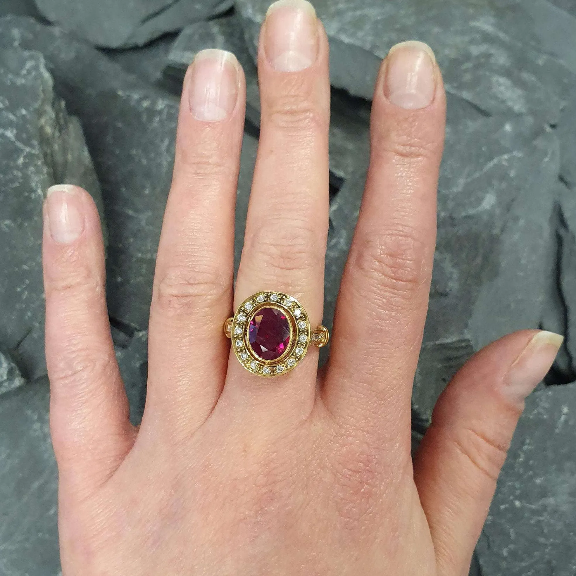 Gold Victorian Ruby Ring, Oval Ruby Vintage Ring, July Birthstone Ring