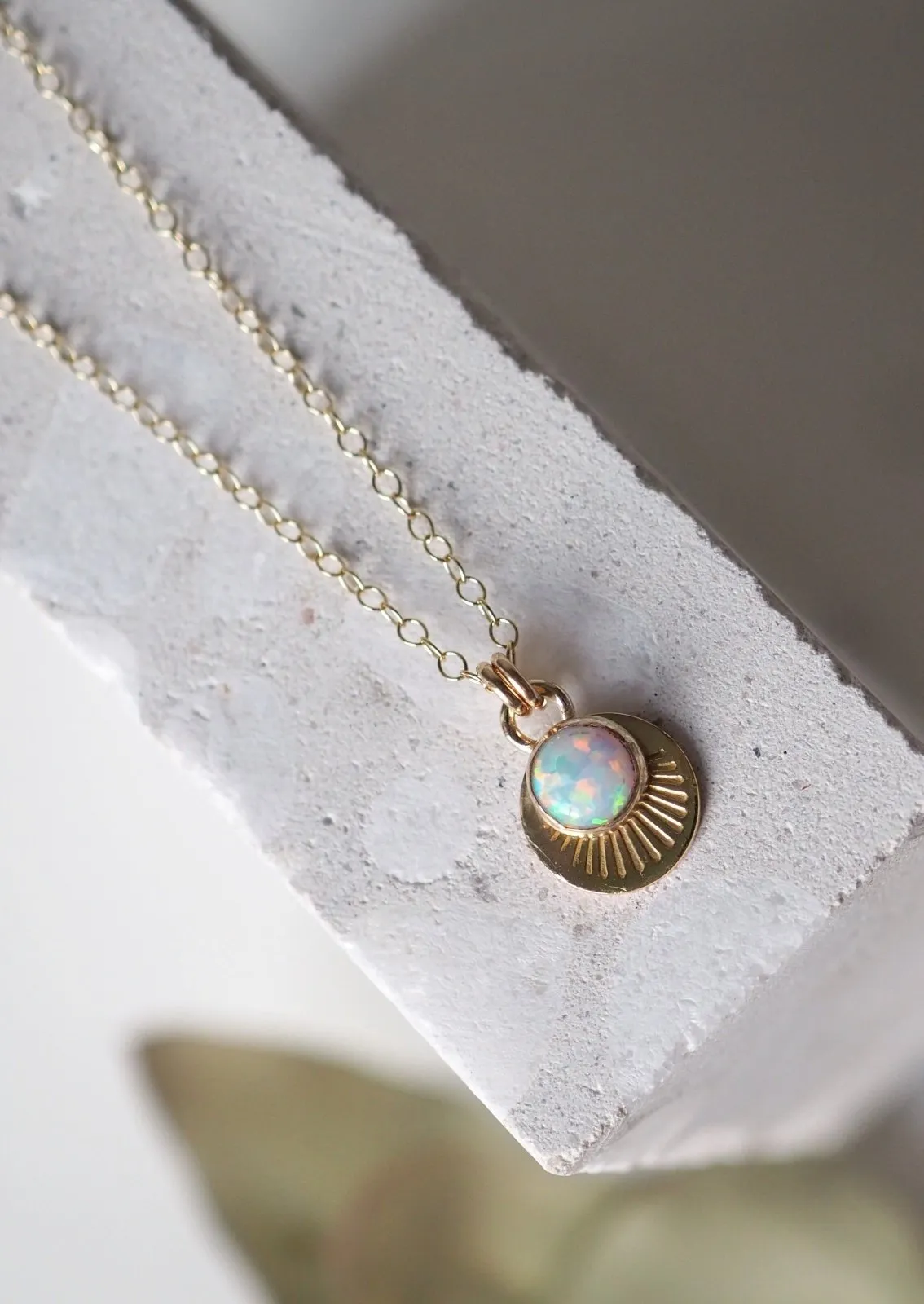 Horizon Necklace - Gold Filled