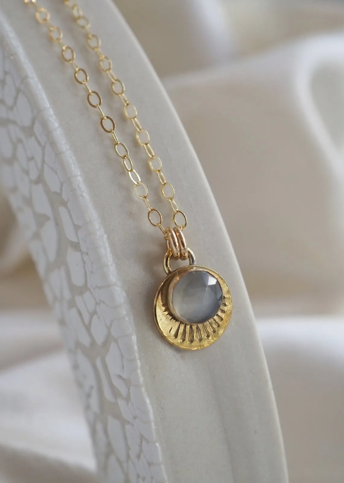 Horizon Necklace - Gold Filled