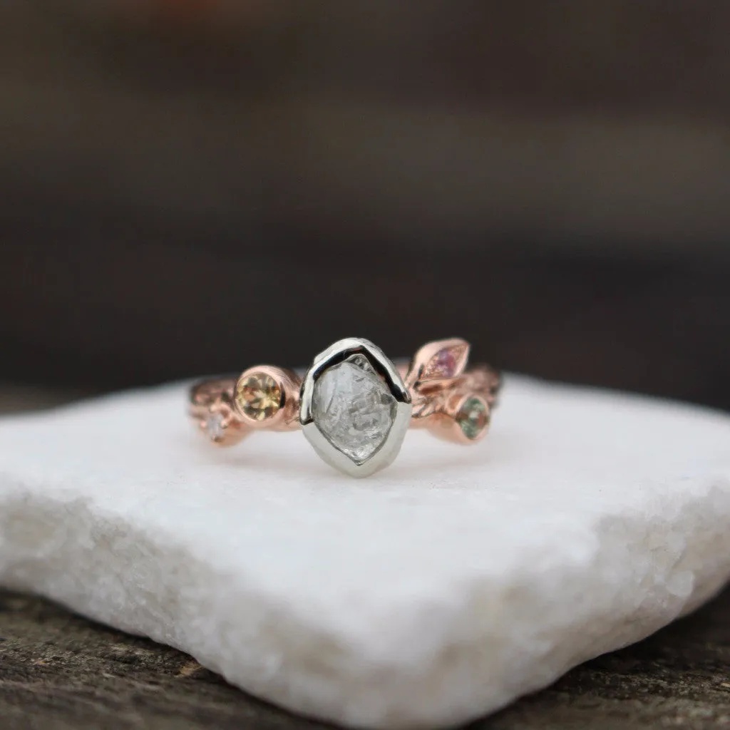 "Featured" ring