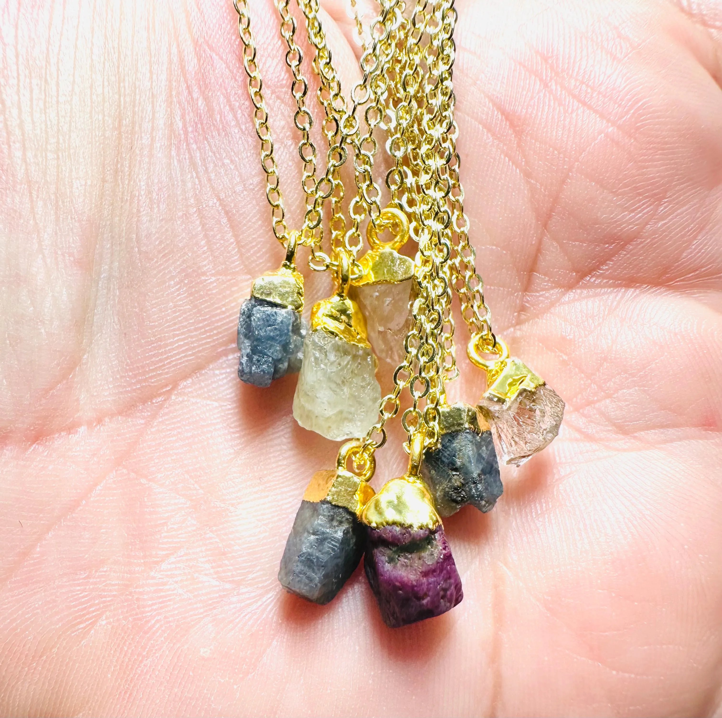 Raw Gemstone Necklace/ Affordable Gifts-UNI-T