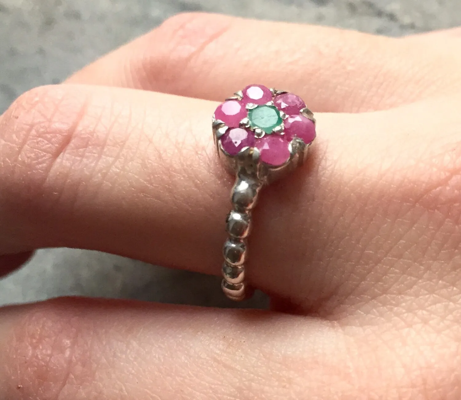 Ruby Flower Ring - Purple Flower Ring - Vintage Bubble Ring