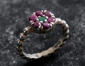 Ruby Flower Ring - Purple Flower Ring - Vintage Bubble Ring