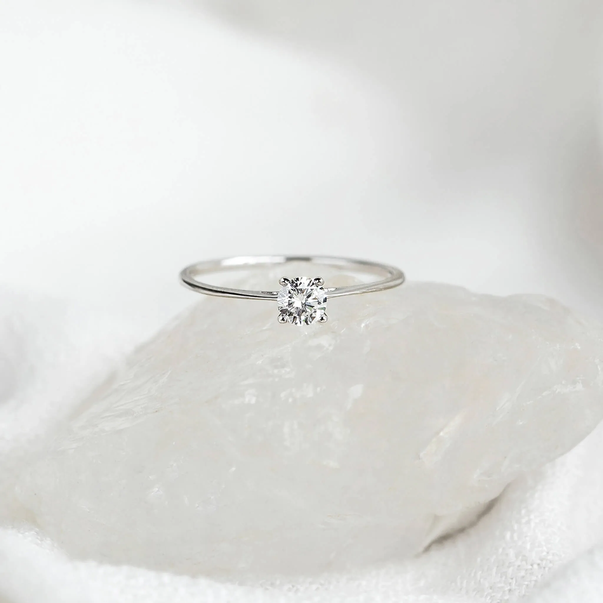 Solitaire Diamond Ring White Gold