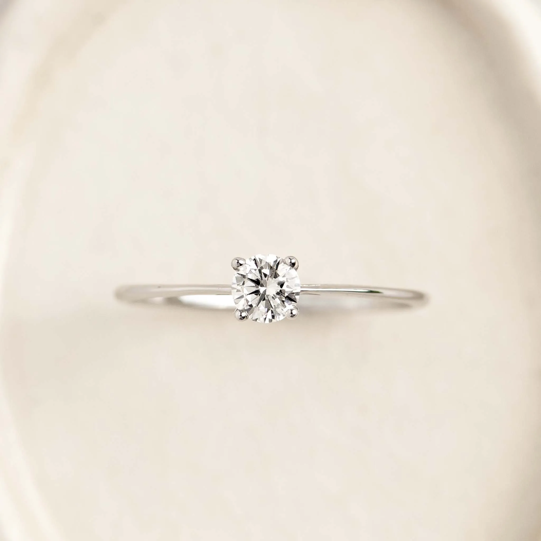 Solitaire Diamond Ring White Gold