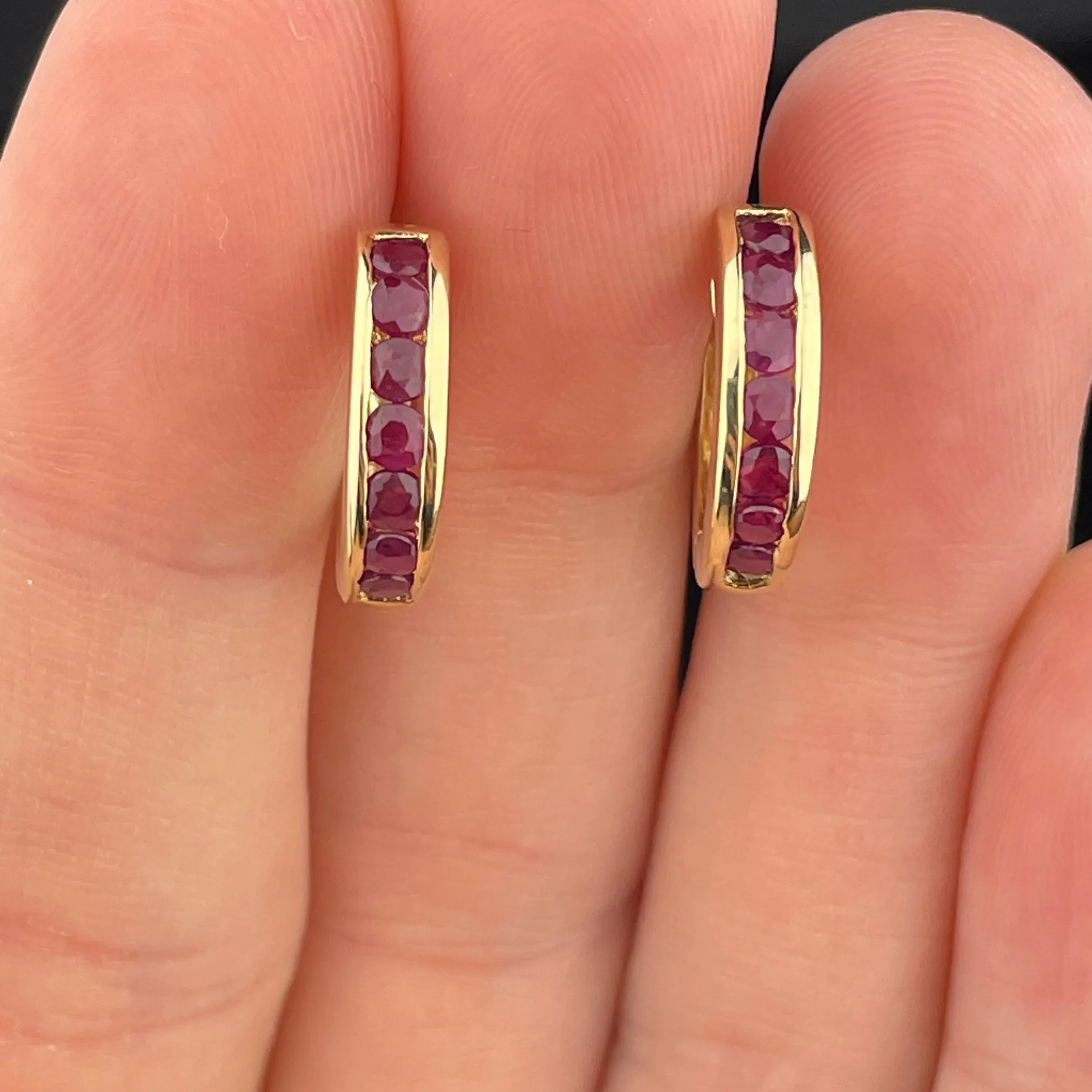 Vintage 10K Gold Ruby Huggie Hoop Stud Earrings