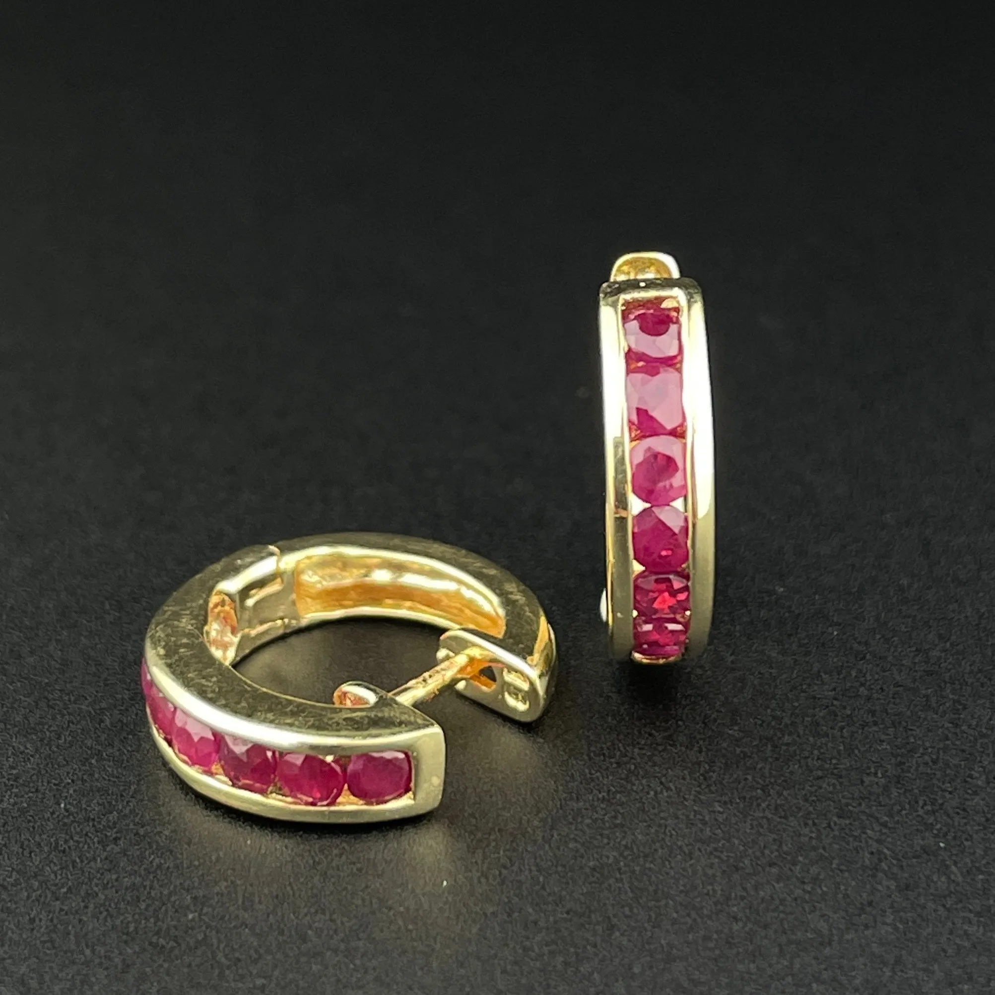 Vintage 10K Gold Ruby Huggie Hoop Stud Earrings