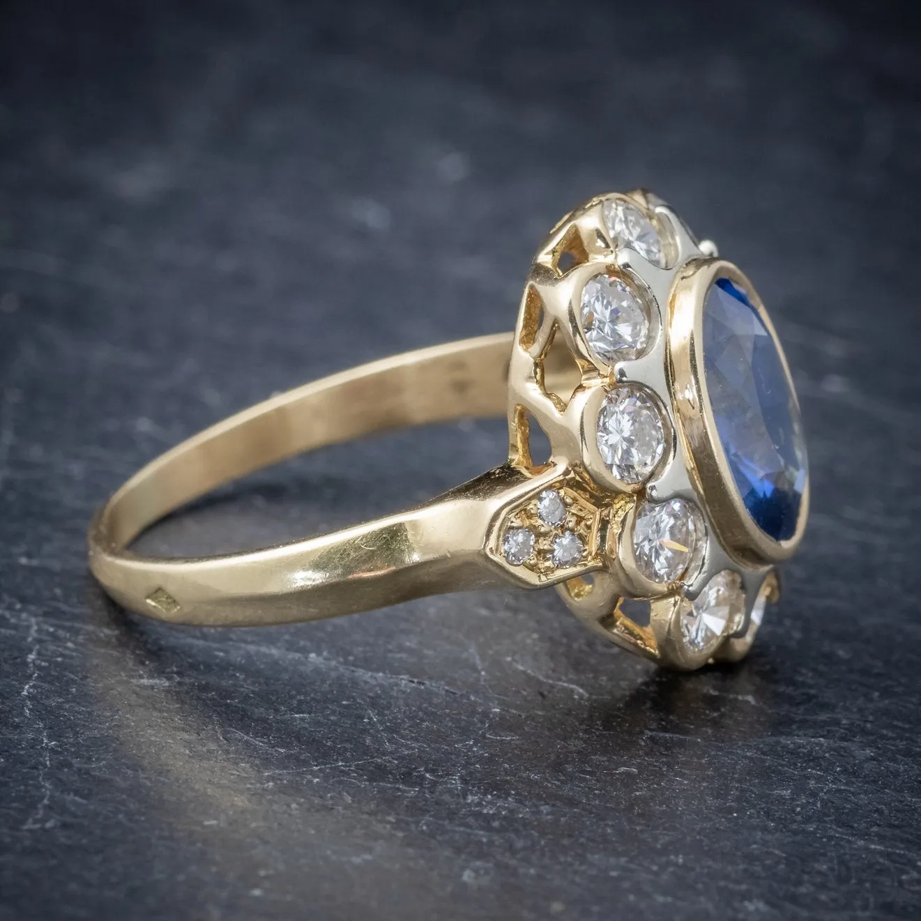 Vintage French Sapphire Diamond Cluster Ring 18Ct Gold 3.80Ct Sapphire