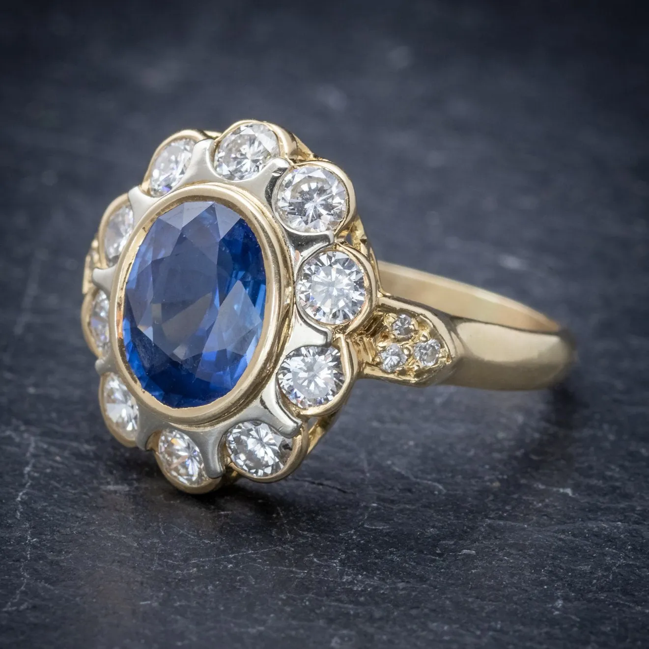 Vintage French Sapphire Diamond Cluster Ring 18Ct Gold 3.80Ct Sapphire